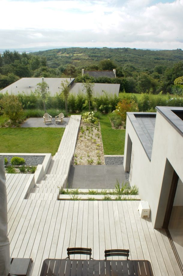 maison d'exception avec grand jardin aménagé en finistère